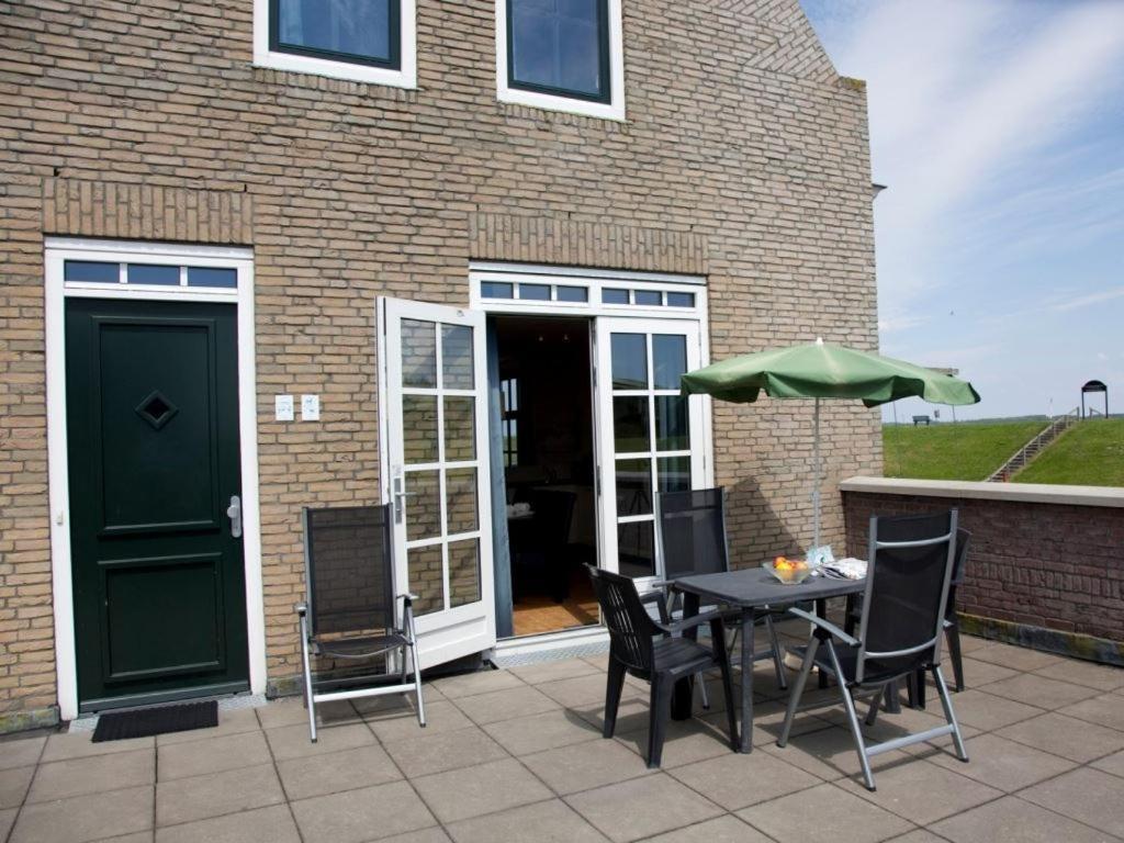 Luxury 4-Person Residence In The Holiday Park Landal Esonstad Anjum Екстер'єр фото