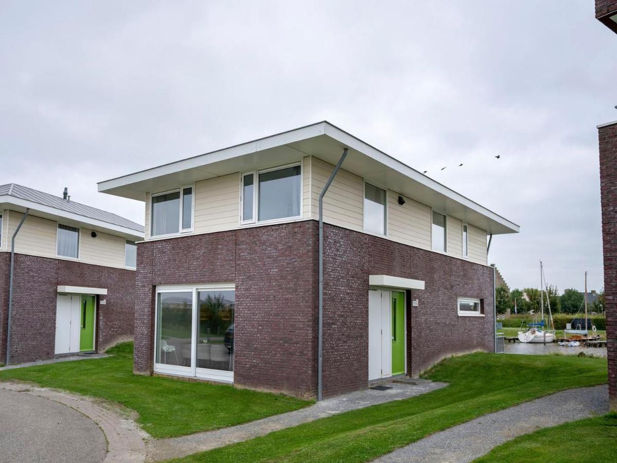 Luxury 4-Person Residence In The Holiday Park Landal Esonstad Anjum Екстер'єр фото