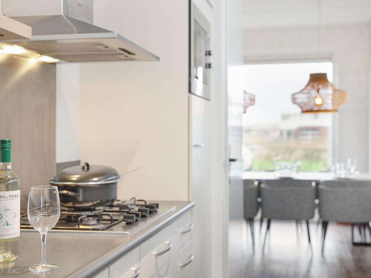 Luxury 4-Person Residence In The Holiday Park Landal Esonstad Anjum Екстер'єр фото