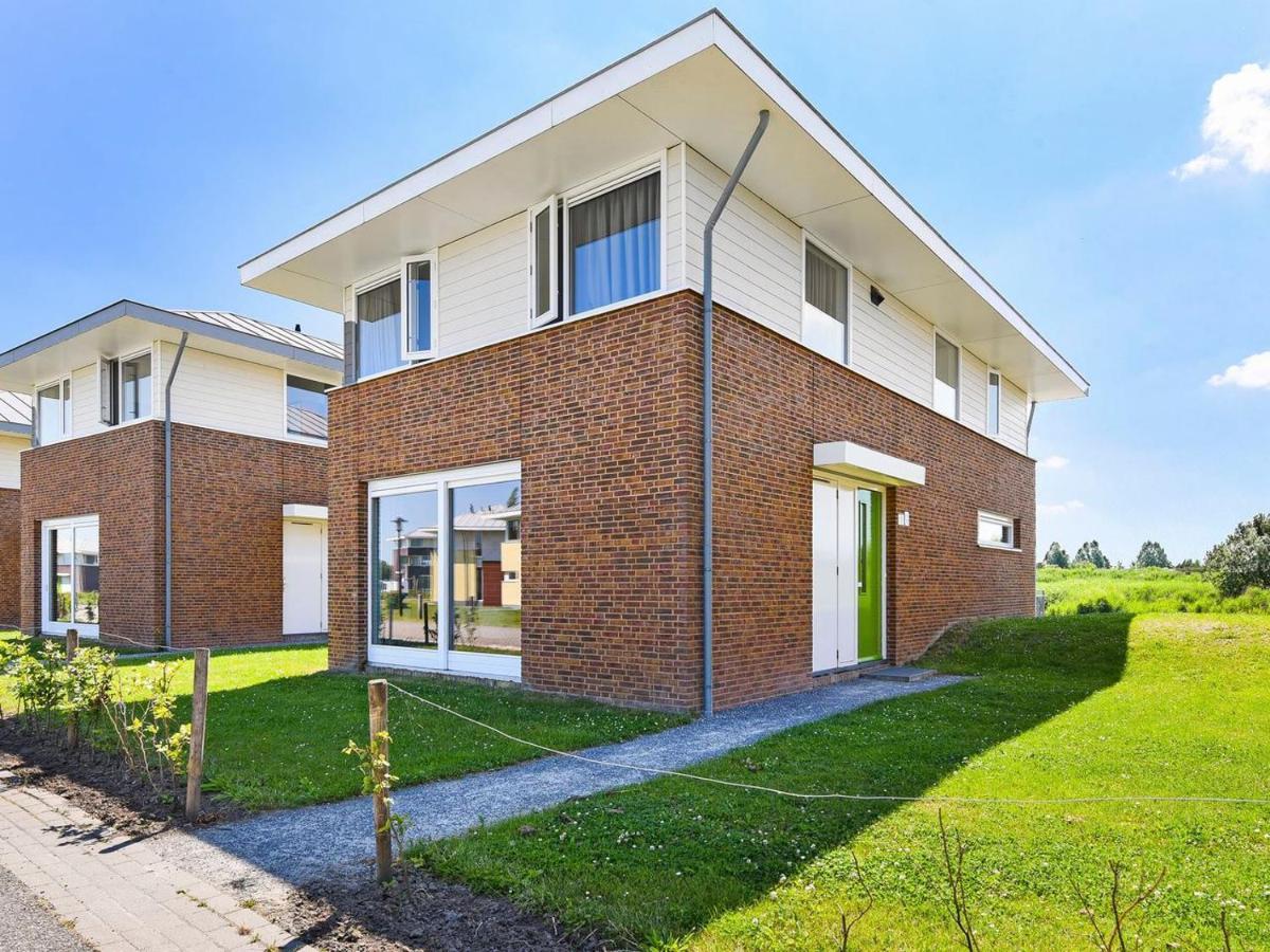 Luxury 4-Person Residence In The Holiday Park Landal Esonstad Anjum Екстер'єр фото